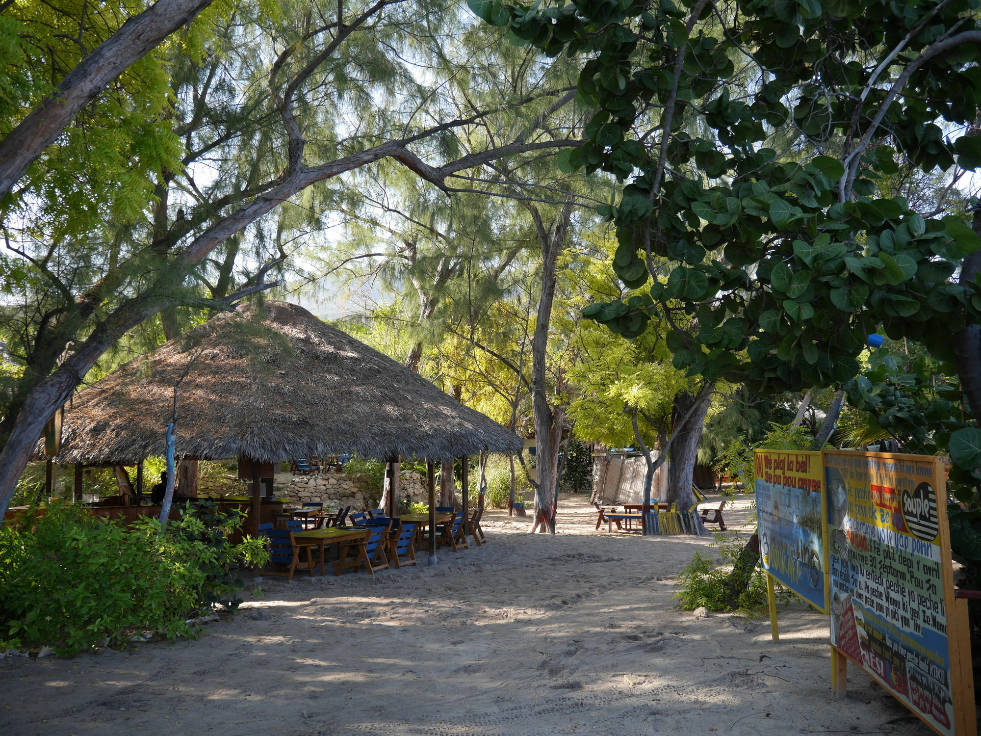 Boukan Guinguette Hotel Mole-Saint-Nicolas Екстериор снимка